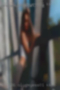 Olygmyess01 hot female Canada
